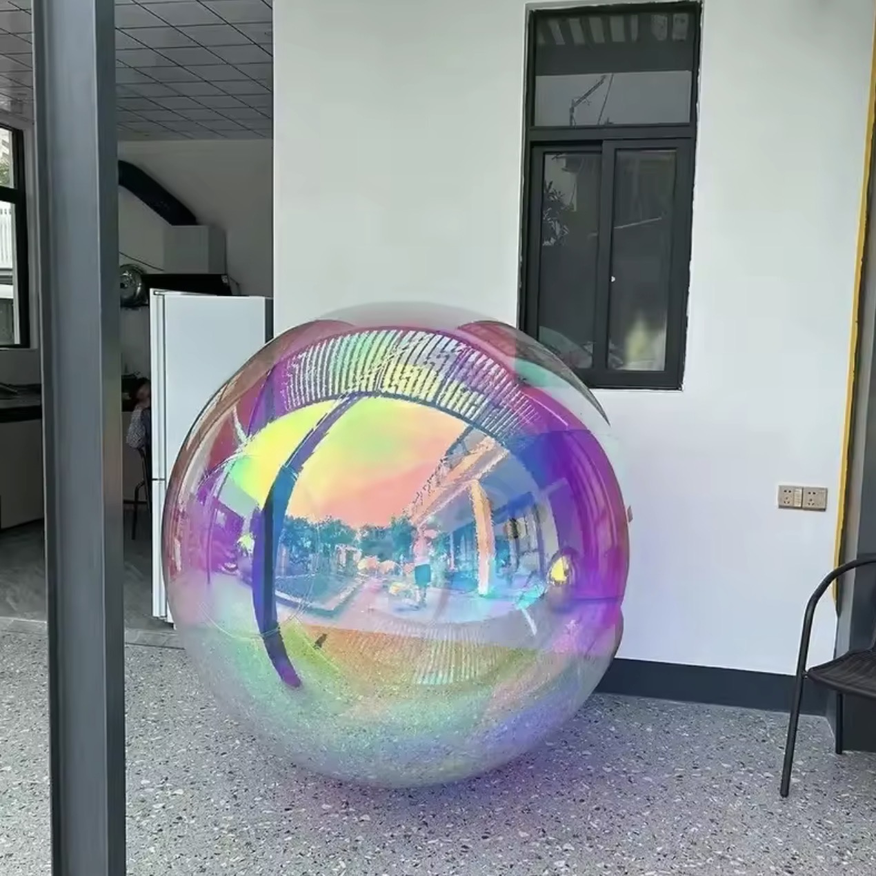 Boule géante réfléchissante – Image 3